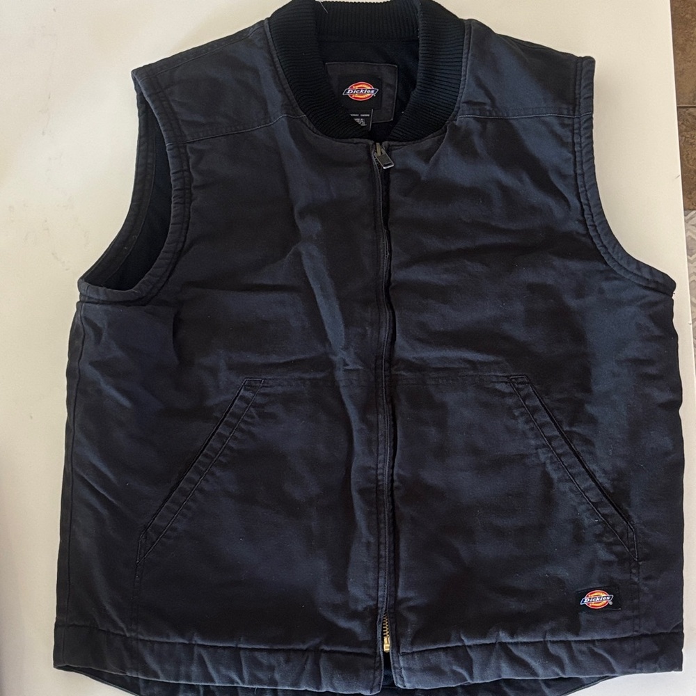 Dickies Black Quilted Work Vest with Ribbed Collar